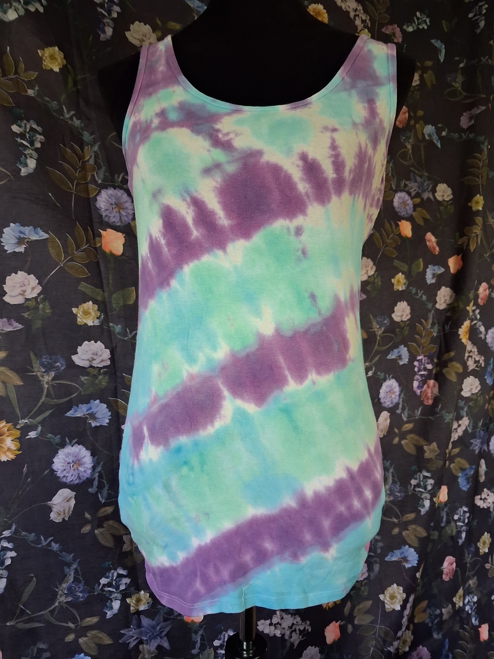 Vintage Y2K Cato Tie-Dye Tank Top in Purple and Aqua